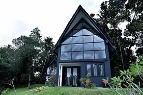 The Country House