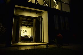 The Country House