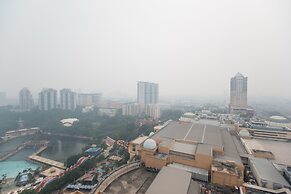 W Studio Resort Suites at Pyramid Tower