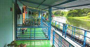 Suanphet Riverview Resort