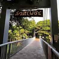 Suanphet Riverview Resort