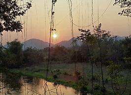 Suanphet Riverview Resort