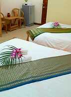 Suanphet Riverview Resort