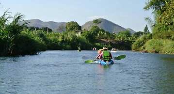 Suanphet Riverview Resort