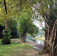 Suanphet Riverview Resort