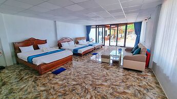 Vung Bau Resort
