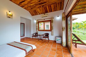 Vung Bau Resort