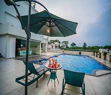 Barsana Hotel & Resort, Siliguri