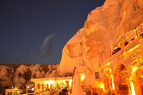 Sarıhan Cave Hotel