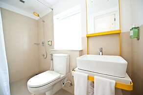 Bloomrooms @ Indiranagar