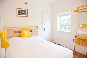 Bloomrooms @ Indiranagar