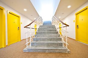 Bloomrooms @ Indiranagar