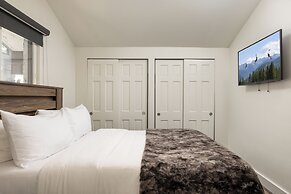 Enzian - CoralTree Residence Collection