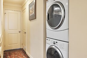 Enzian - CoralTree Residence Collection