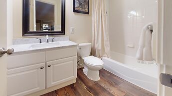 Enzian - CoralTree Residence Collection