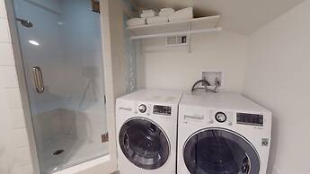 Enzian - CoralTree Residence Collection