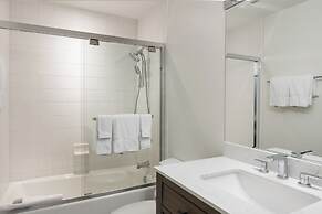 Enzian - CoralTree Residence Collection