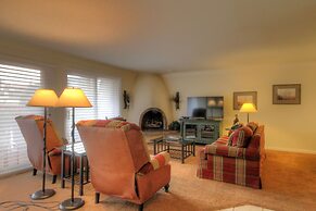 Enzian - CoralTree Residence Collection