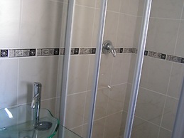 Moshitametsi Guesthouse