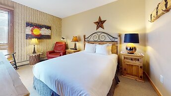 Vail 21 - CoralTree Residence Collection