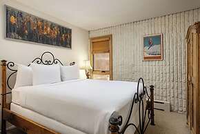 Vail 21 - CoralTree Residence Collection