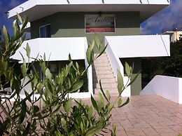 Anelia Boutique Studios & Apartments