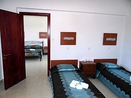 Anelia Boutique Studios & Apartments