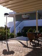 Anelia Boutique Studios & Apartments