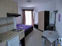 Anelia Boutique Studios & Apartments