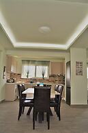 Anelia Boutique Studios & Apartments