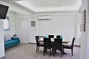 Anelia Boutique Studios & Apartments