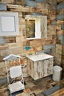 Anelia Boutique Studios & Apartments