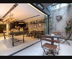 Lampa Design Hotel - Special Class