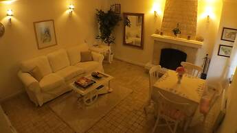 8 Oda Boutique Homes