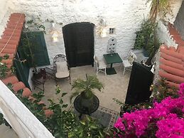 8 Oda Boutique Homes