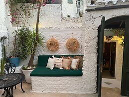 8 Oda Boutique Homes