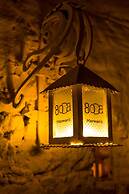 8 Oda Boutique Homes