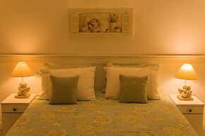 8 Oda Boutique Homes