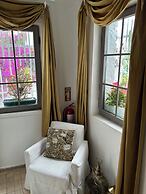 8 Oda Boutique Homes