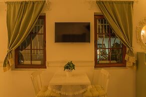 8 Oda Boutique Homes