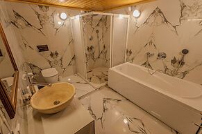 Goreme Valley Cave House