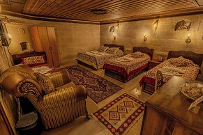 Goreme Valley Cave House