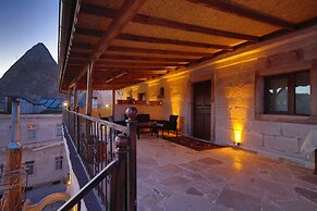 Goreme Valley Cave House