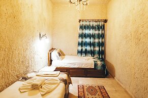 Goreme Valley Cave House