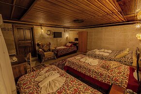 Goreme Valley Cave House