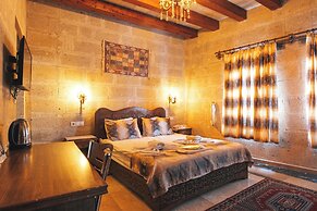 Goreme Valley Cave House