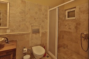 Goreme Valley Cave House