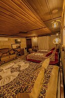 Goreme Valley Cave House