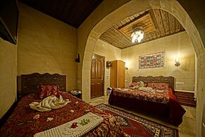Goreme Valley Cave House