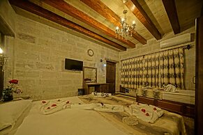 Goreme Valley Cave House